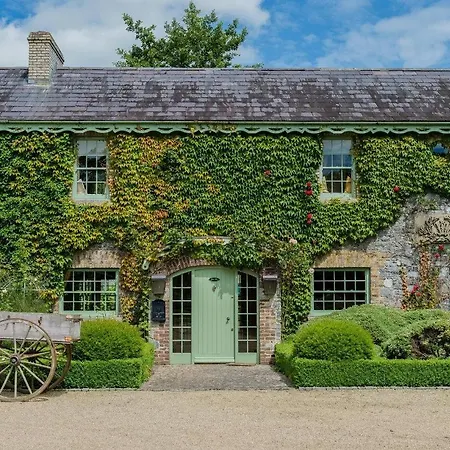 Cliff At Lyons Hotel 4*