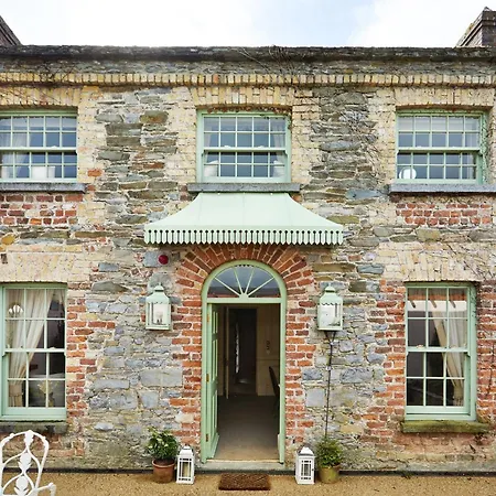 Cliff At Lyons Отель