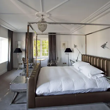 Cliff At Lyons Hotel 4*