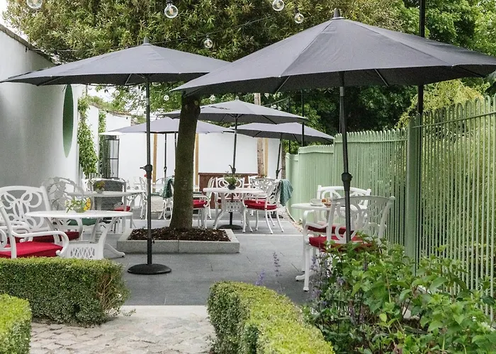 Cliff At Lyons Hotel 4*