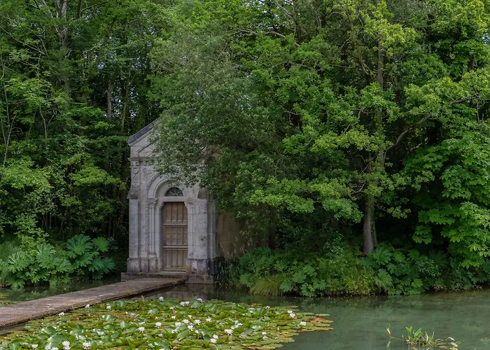 Отель Cliff At Lyons 4*