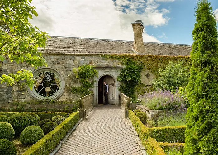 Отель Cliff At Lyons 4*